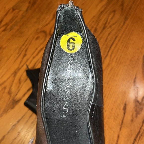 Franco Starto Woman’s Black Platform Booties  Size 9 - Picture 6 of 6